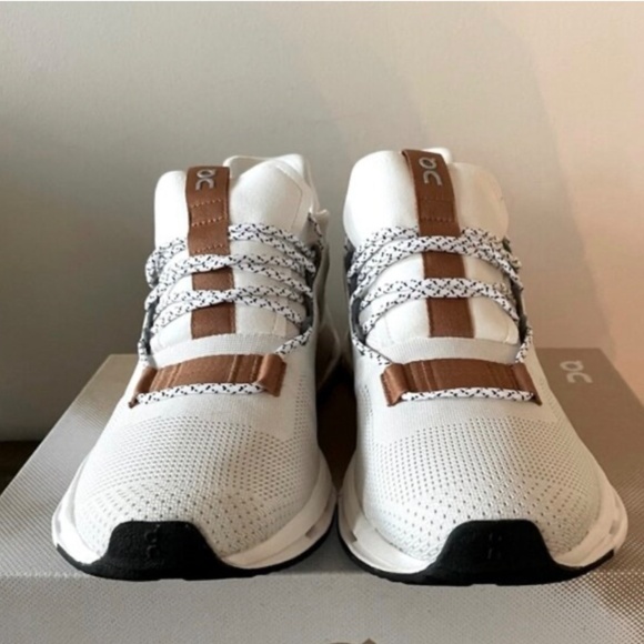 White Pearl Cloudnova - Picture 4 of 6